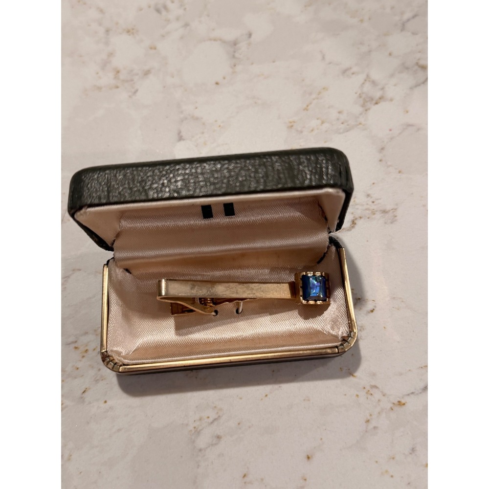 Embassy Vintage Mens Tie Bar Gold Tone Blue Stone Alligator Clip with Box